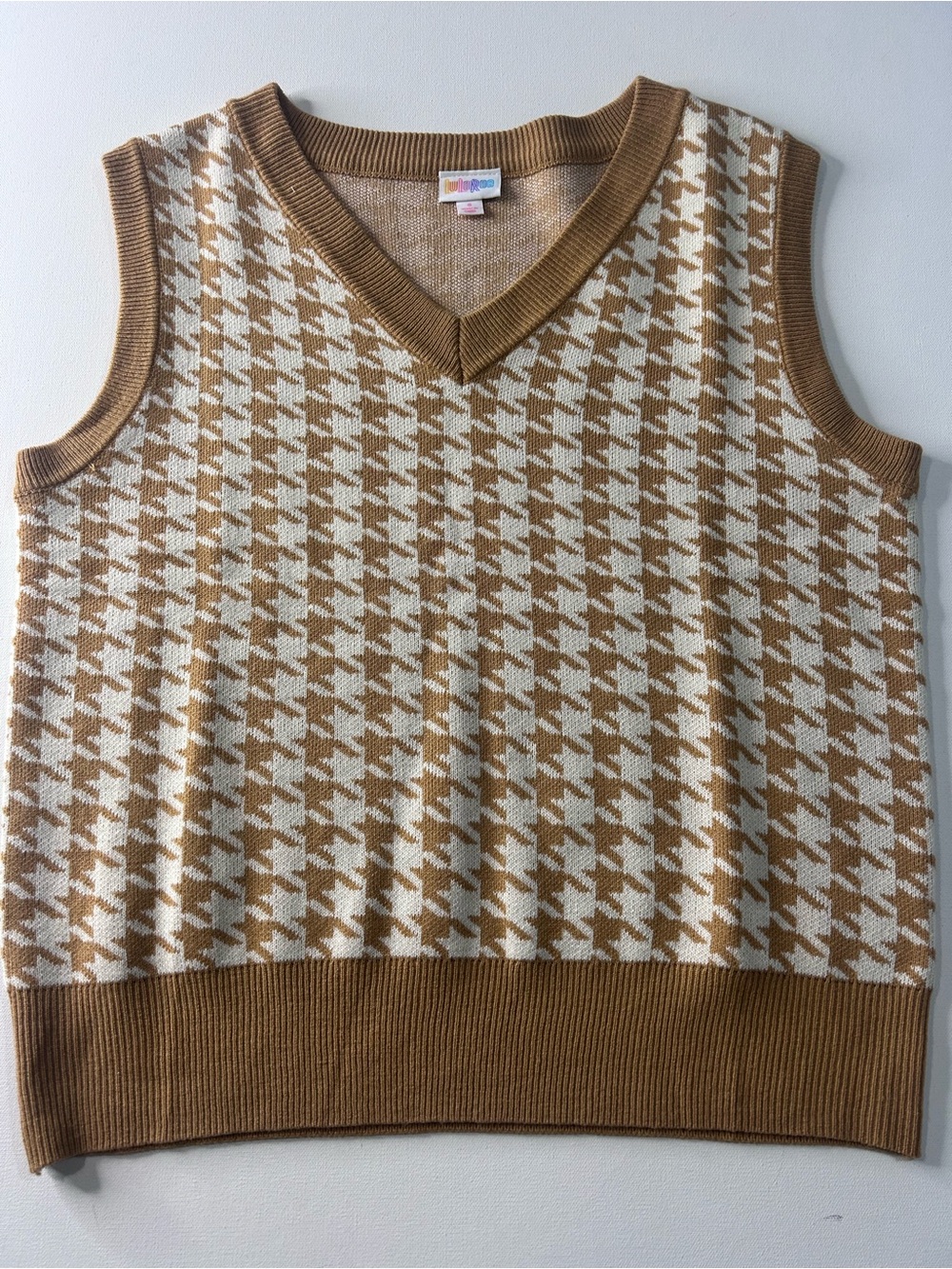 Lularoe Small Houndstooth V-Neck Sleeveless Sweater Vest